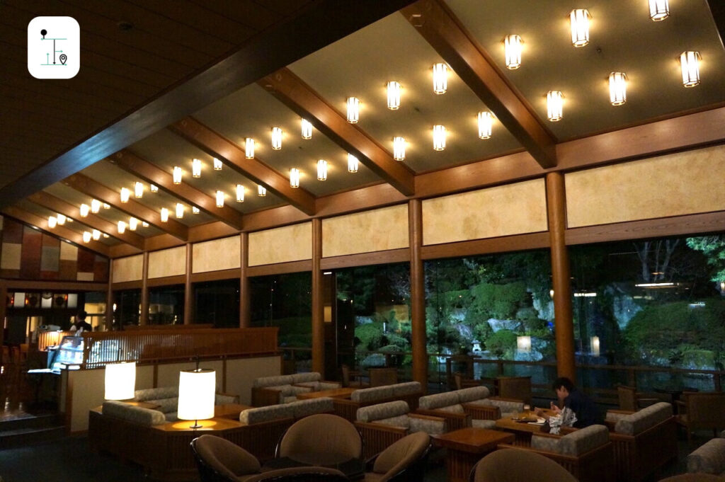 In the Suimeikan, Ryukan in Gero Onsen, a lobby cafe with Japanese waterfall and greenery