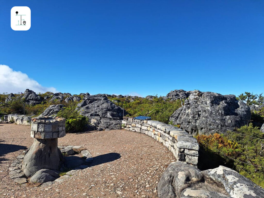 Agama Walking is the easiest way to walk on the Table Mountain.