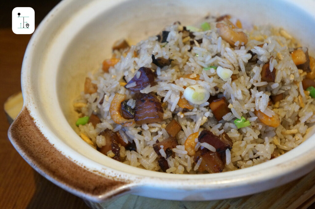 chinese hot pot rice with dried preserved meat ,dried shrimp and porcini