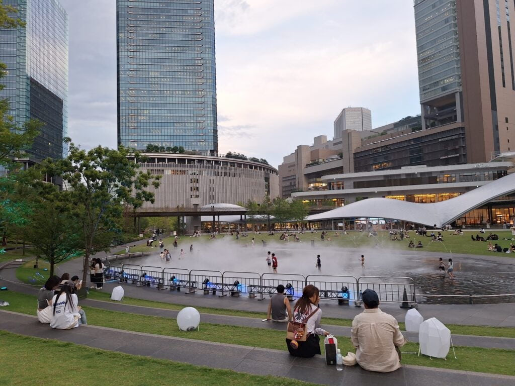 城市公園與休閒設施，適合旅遊與放鬆.